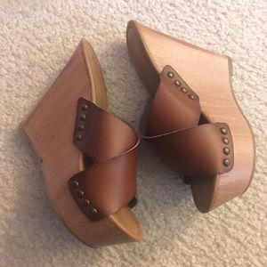 Brown Wedges